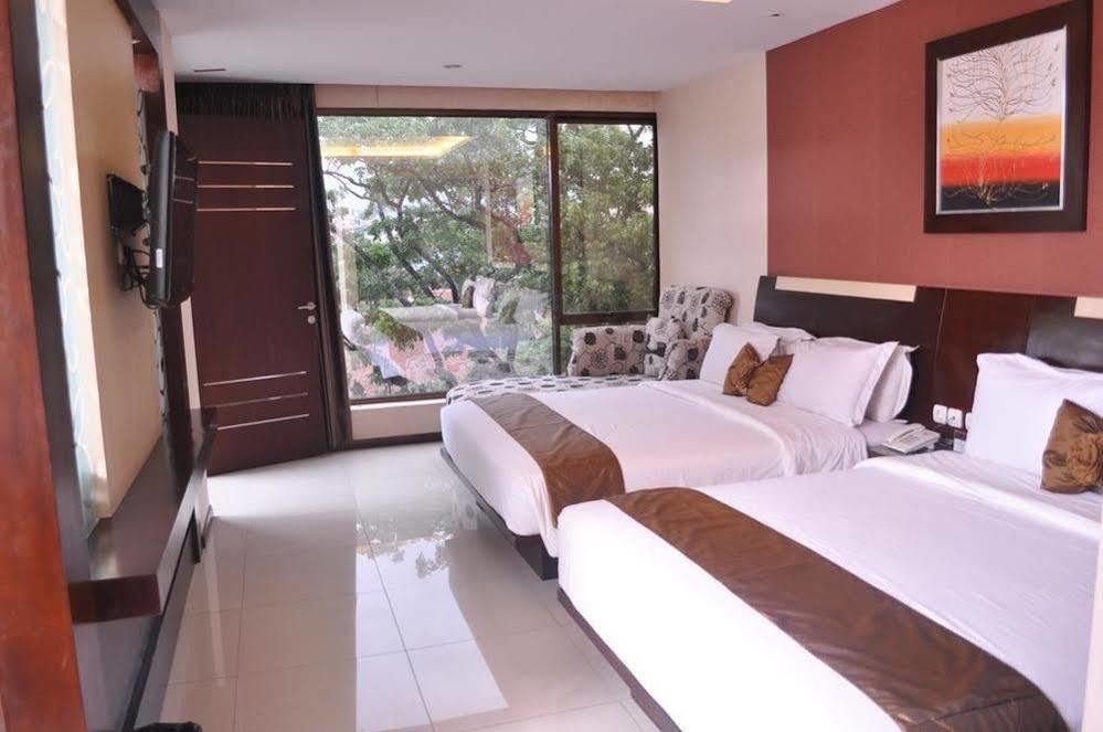 Scarlet Dago Hotel Bandung Extérieur photo