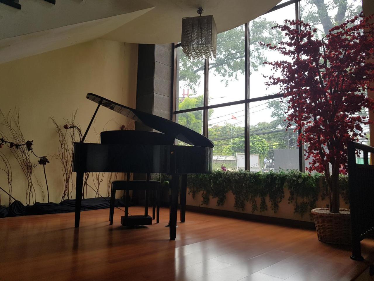 Scarlet Dago Hotel Bandung Extérieur photo