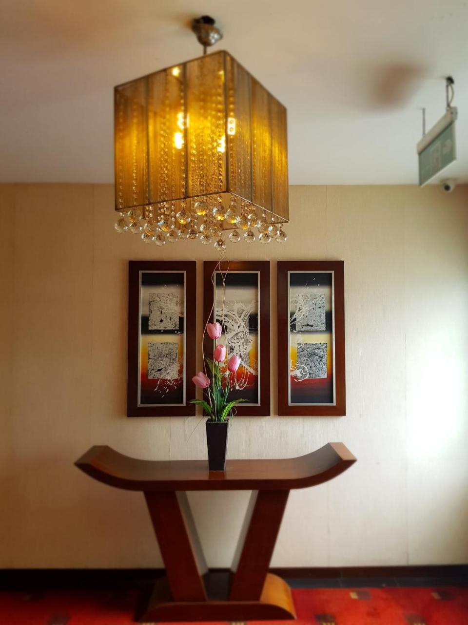 Scarlet Dago Hotel Bandung Extérieur photo